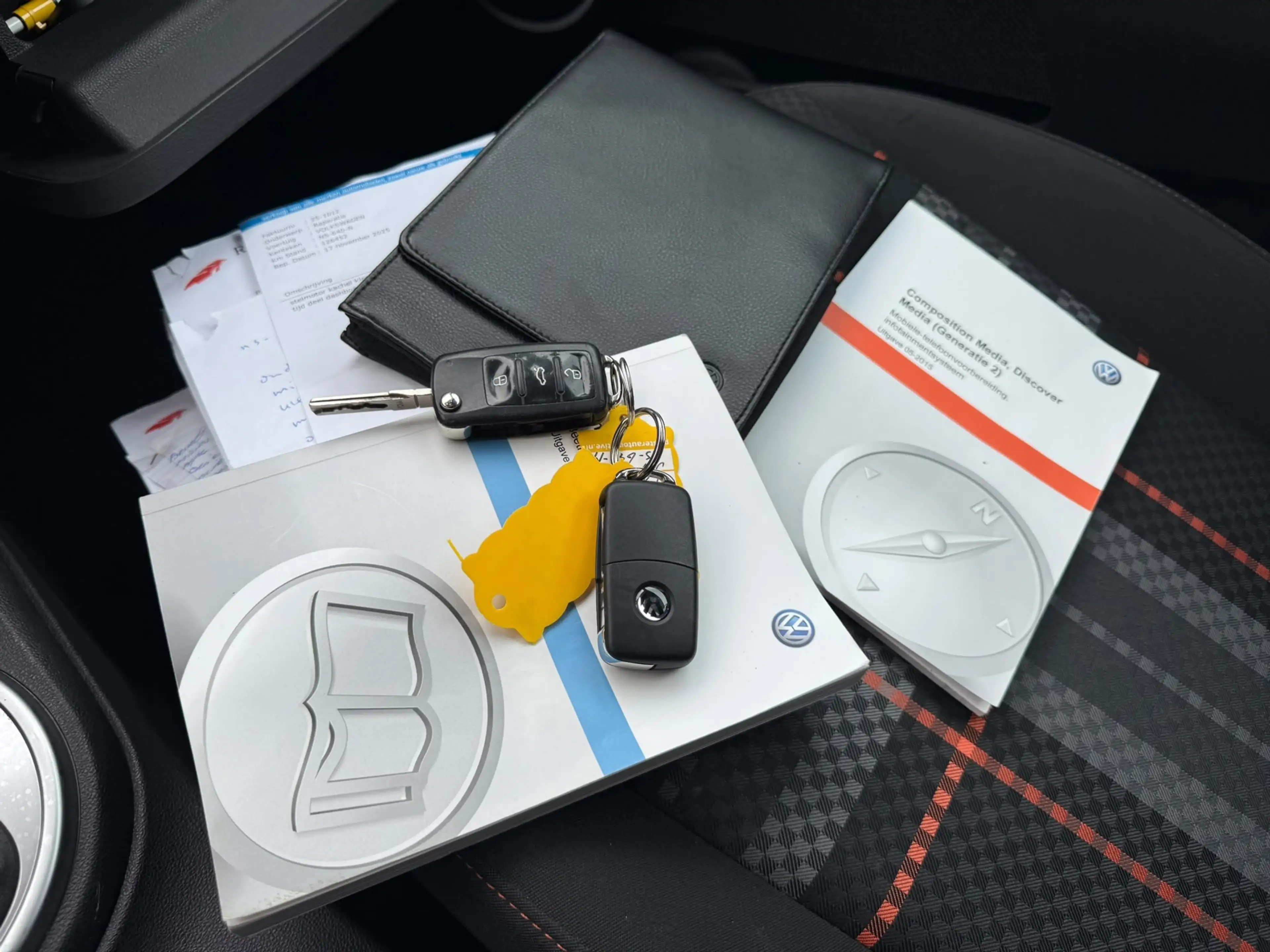 Volkswagen Beetle Cabriolet 1.4 TSI Sport BlueMotion, Automaat, Airc — photo 17
