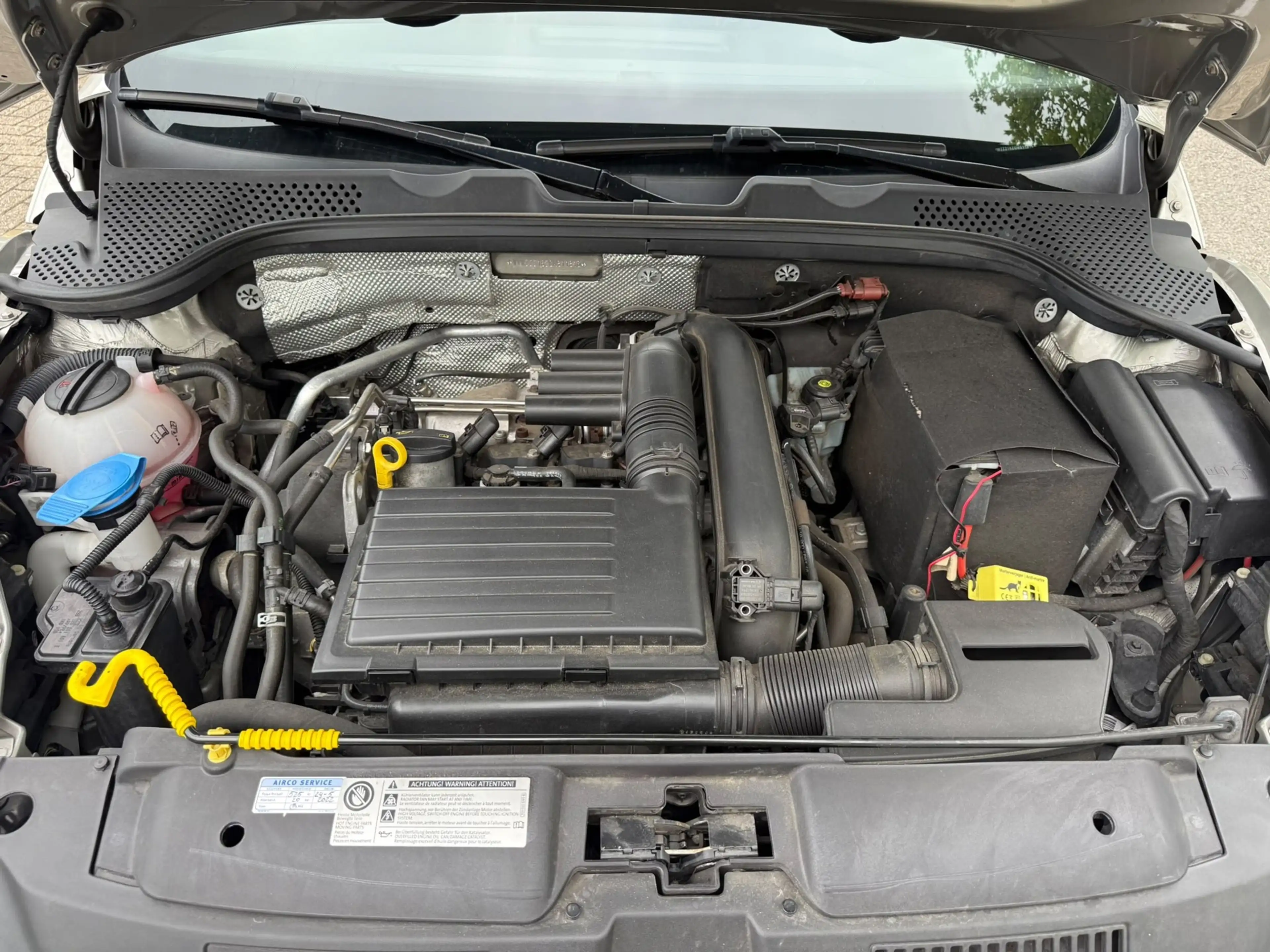 Volkswagen Beetle Cabriolet 1.4 TSI Sport BlueMotion, Automaat, Airc — photo 24