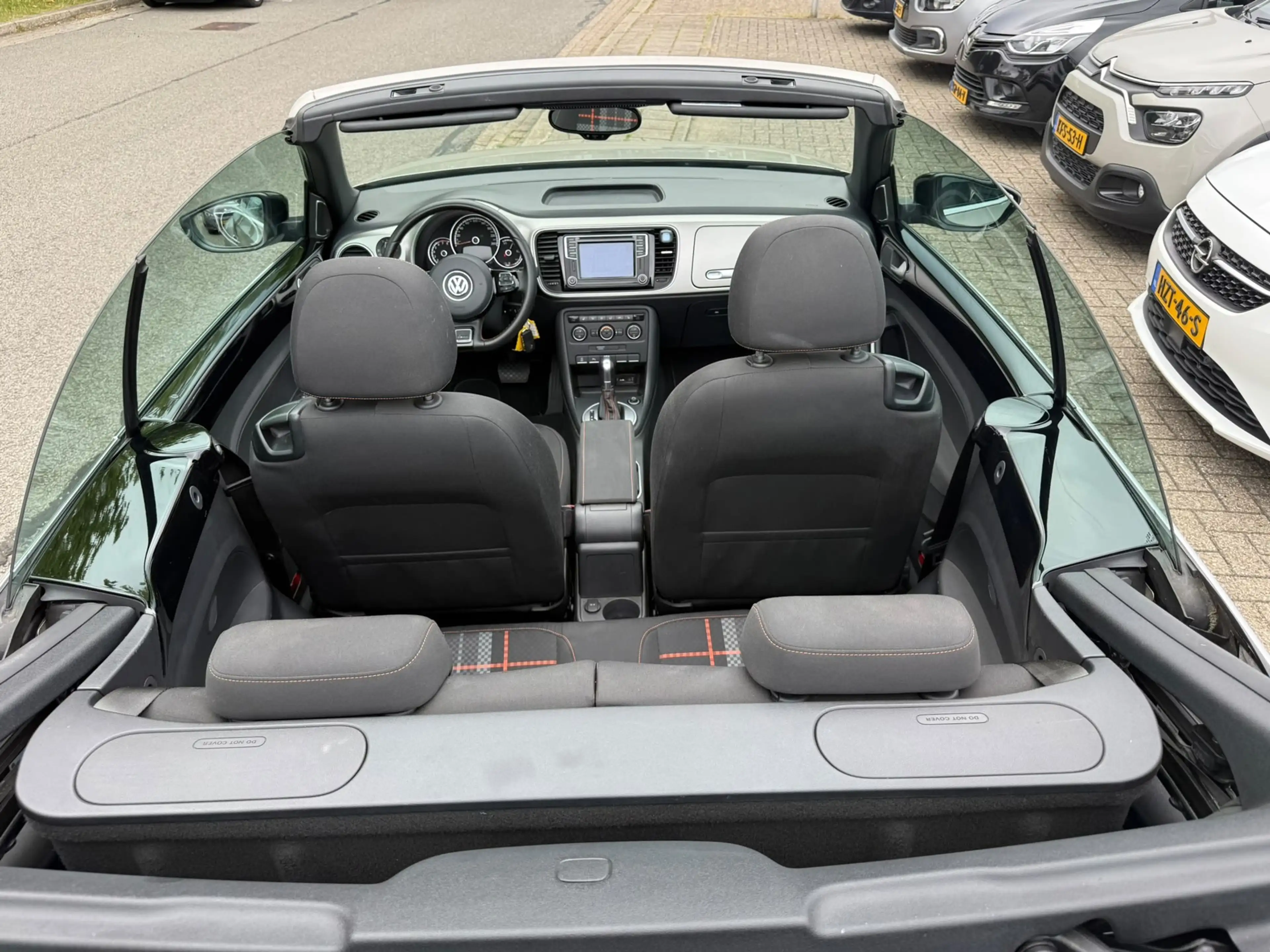 Volkswagen Beetle Cabriolet 1.4 TSI Sport BlueMotion, Automaat, Airc — photo 3
