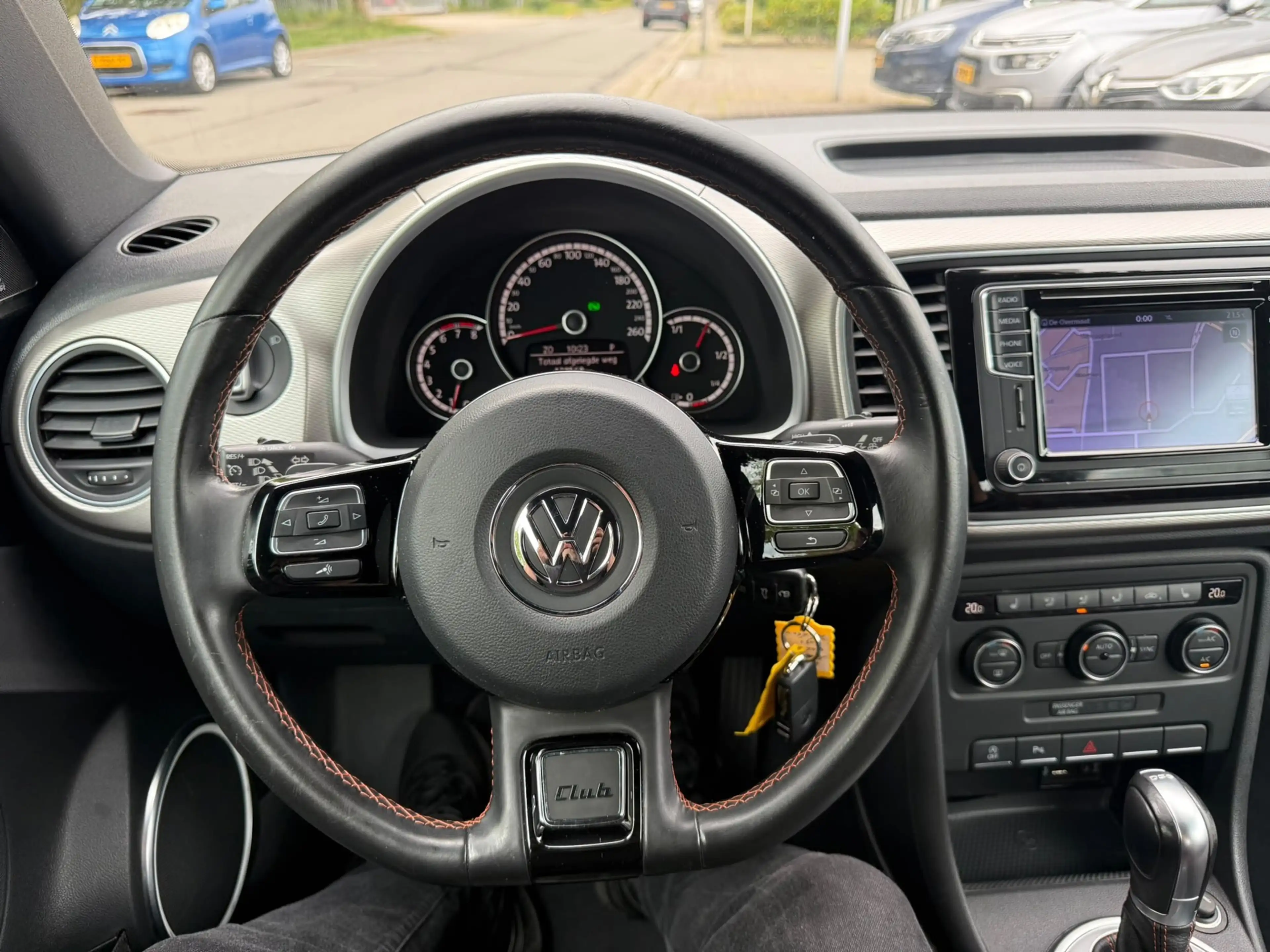 Volkswagen Beetle Cabriolet 1.4 TSI Sport BlueMotion, Automaat, Airc — photo 14