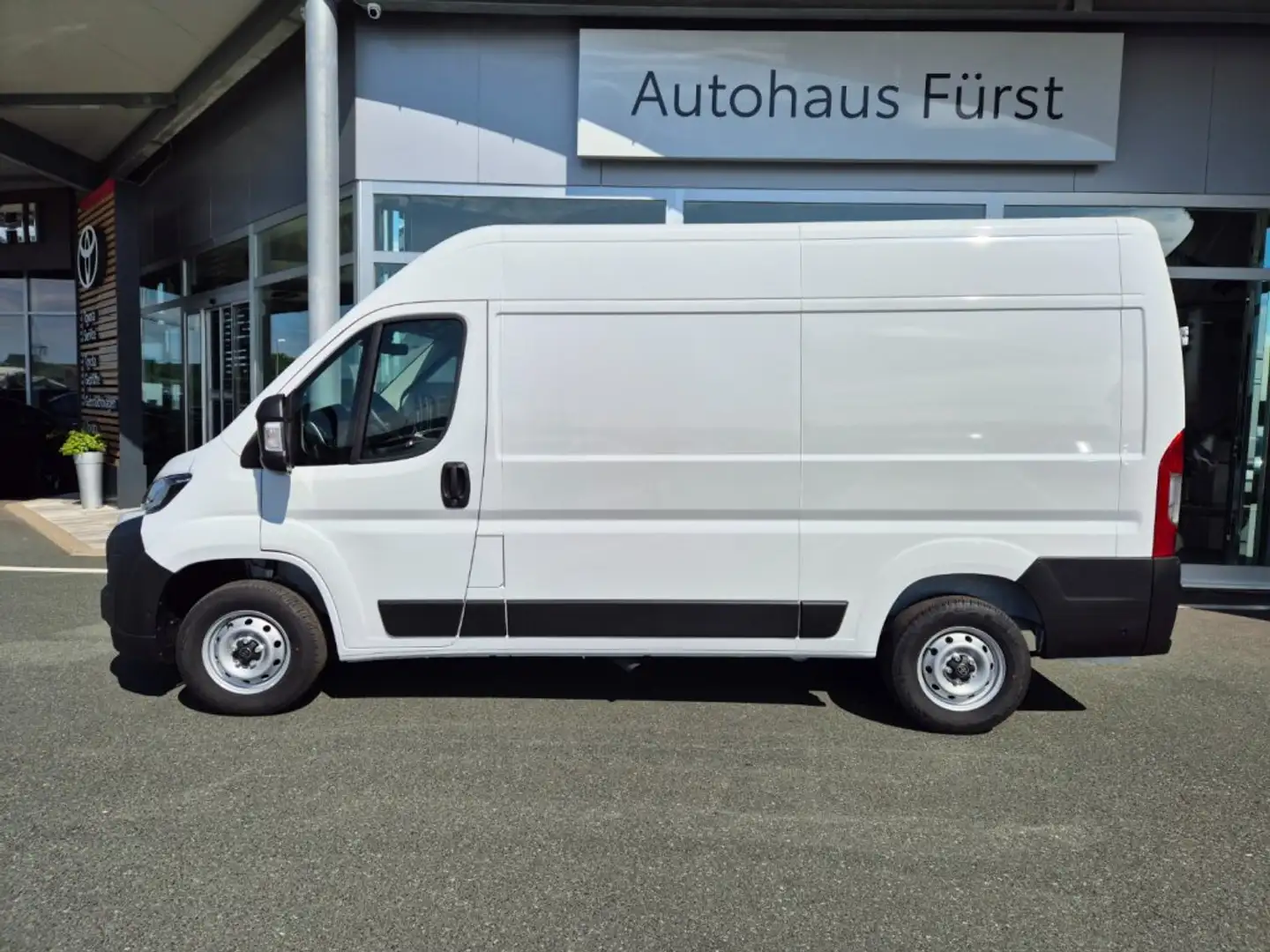 Toyota Proace Max ProMax D140PS Kawa Prowork L2H2 35 MT Weiß - 2