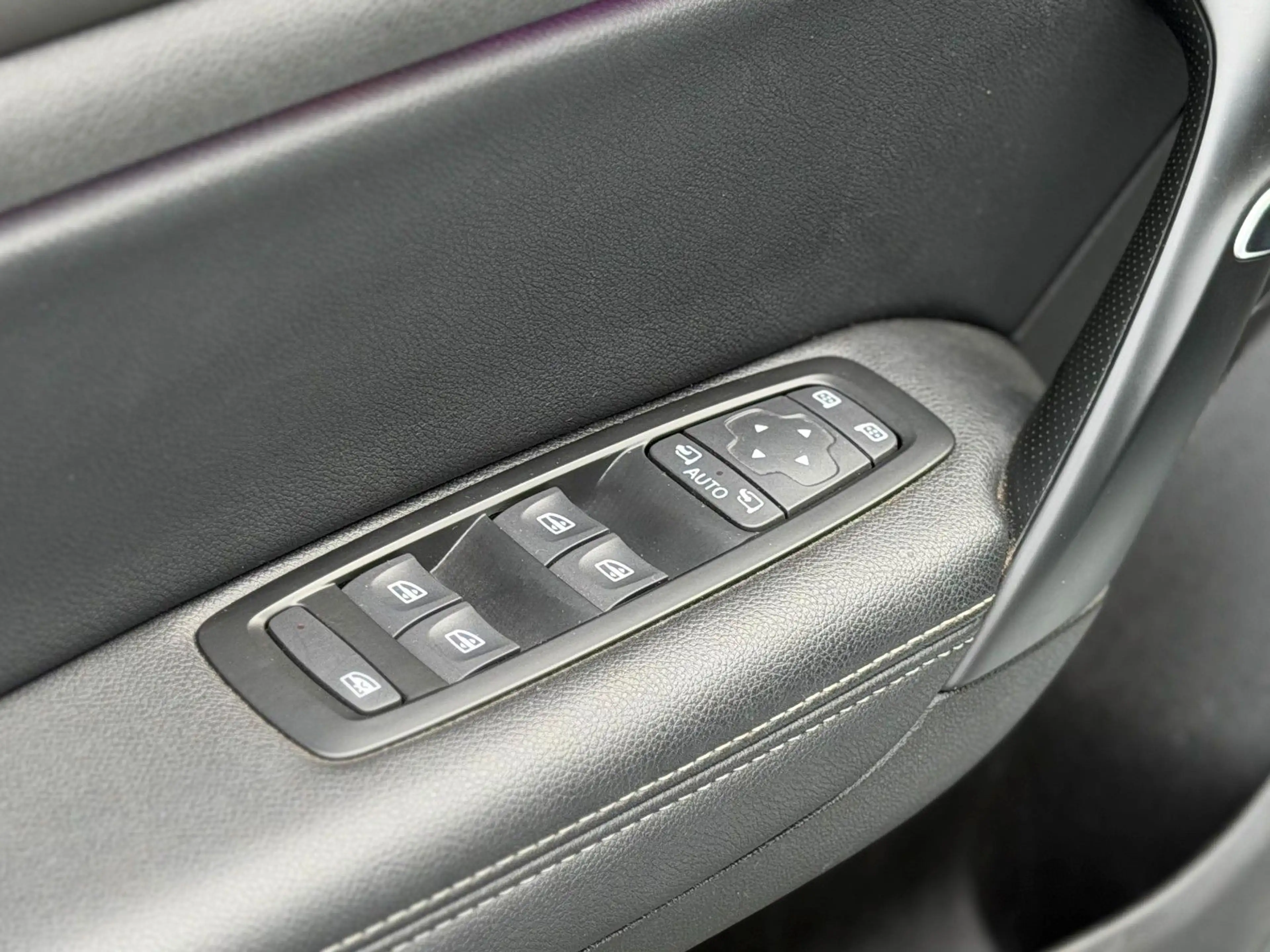 Renault Megane IV Grandtour BOSE-Edition ACC*CAM*KEYLESS — photo 8
