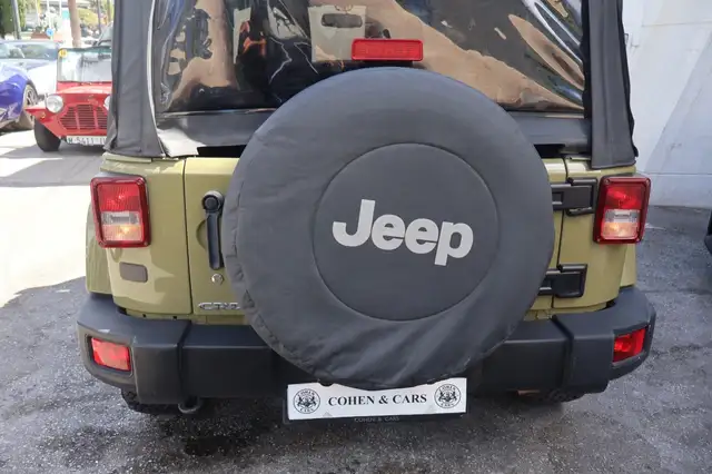 Jeep Wrangler view 6
