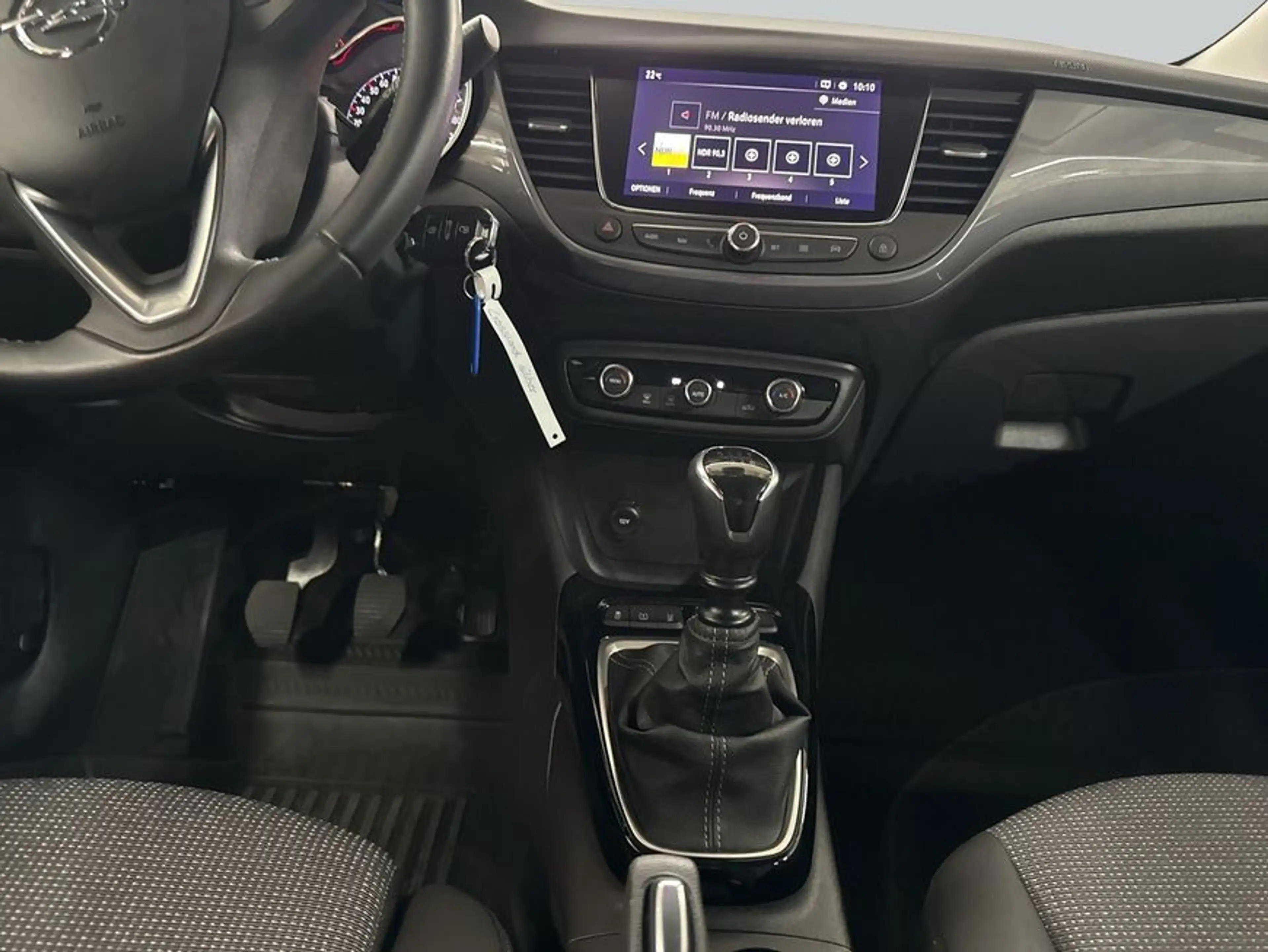 Opel Crossland Crossland 1.2 Elegance Paket — photo 14
