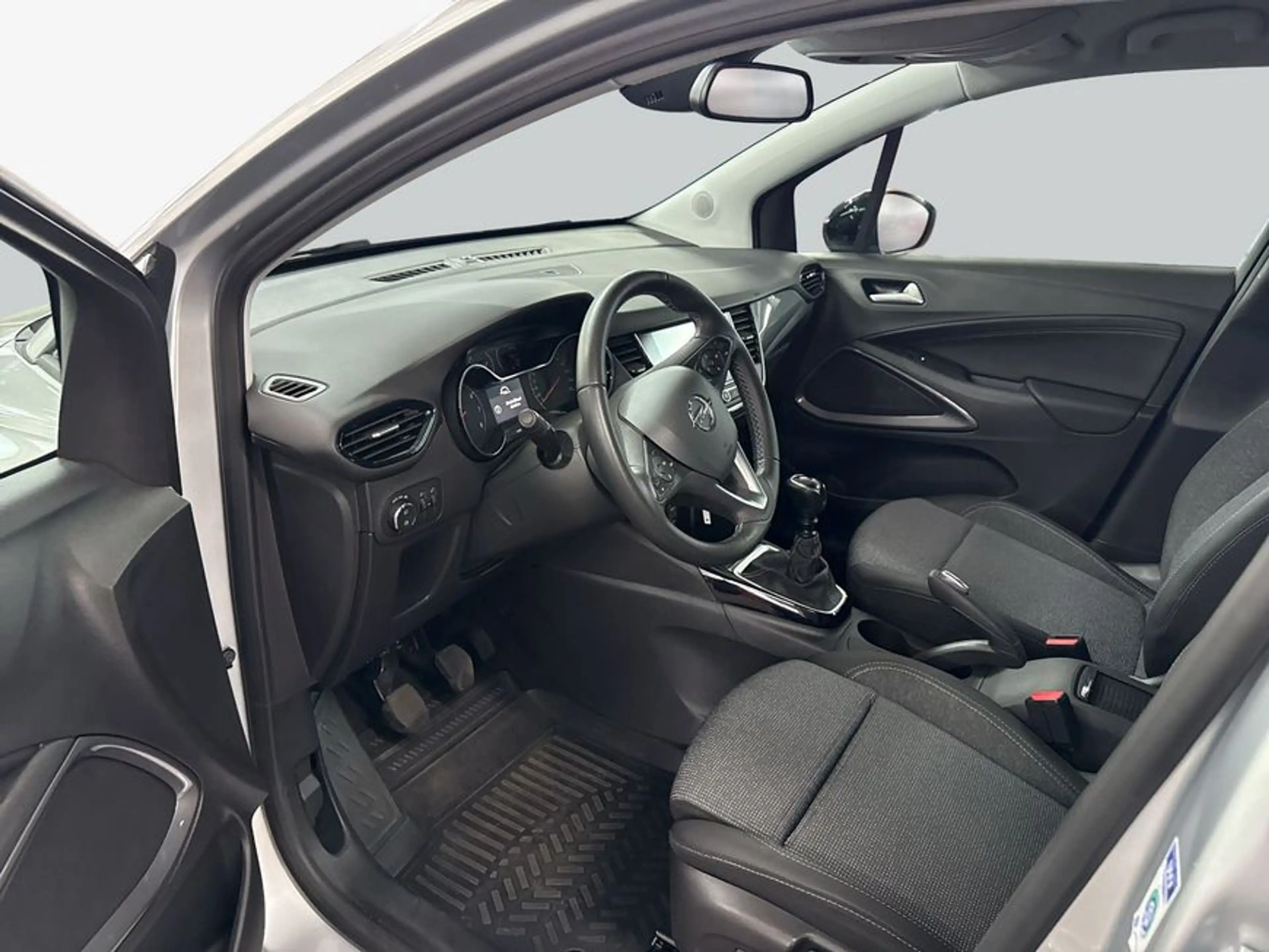Opel Crossland Crossland 1.2 Elegance Paket — photo 9