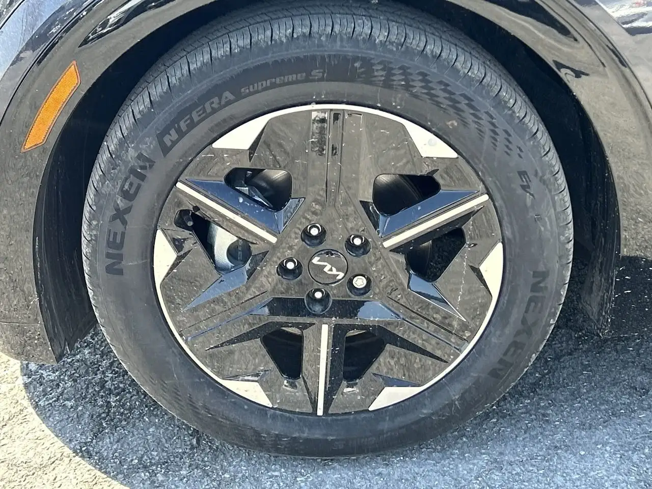 Kia EV6 снимка Kia EV6