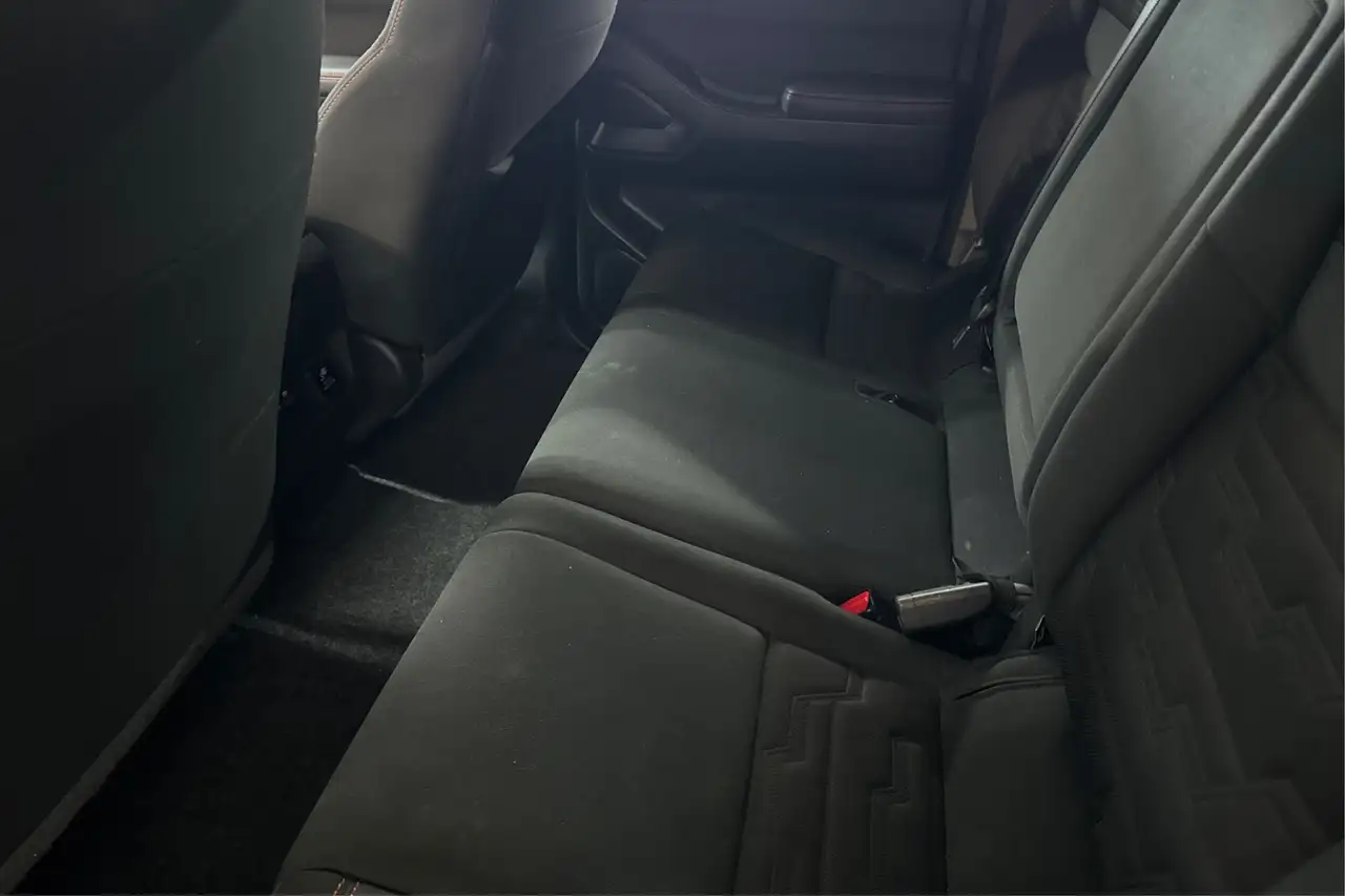 Nissan Frontier снимка Nissan Frontier