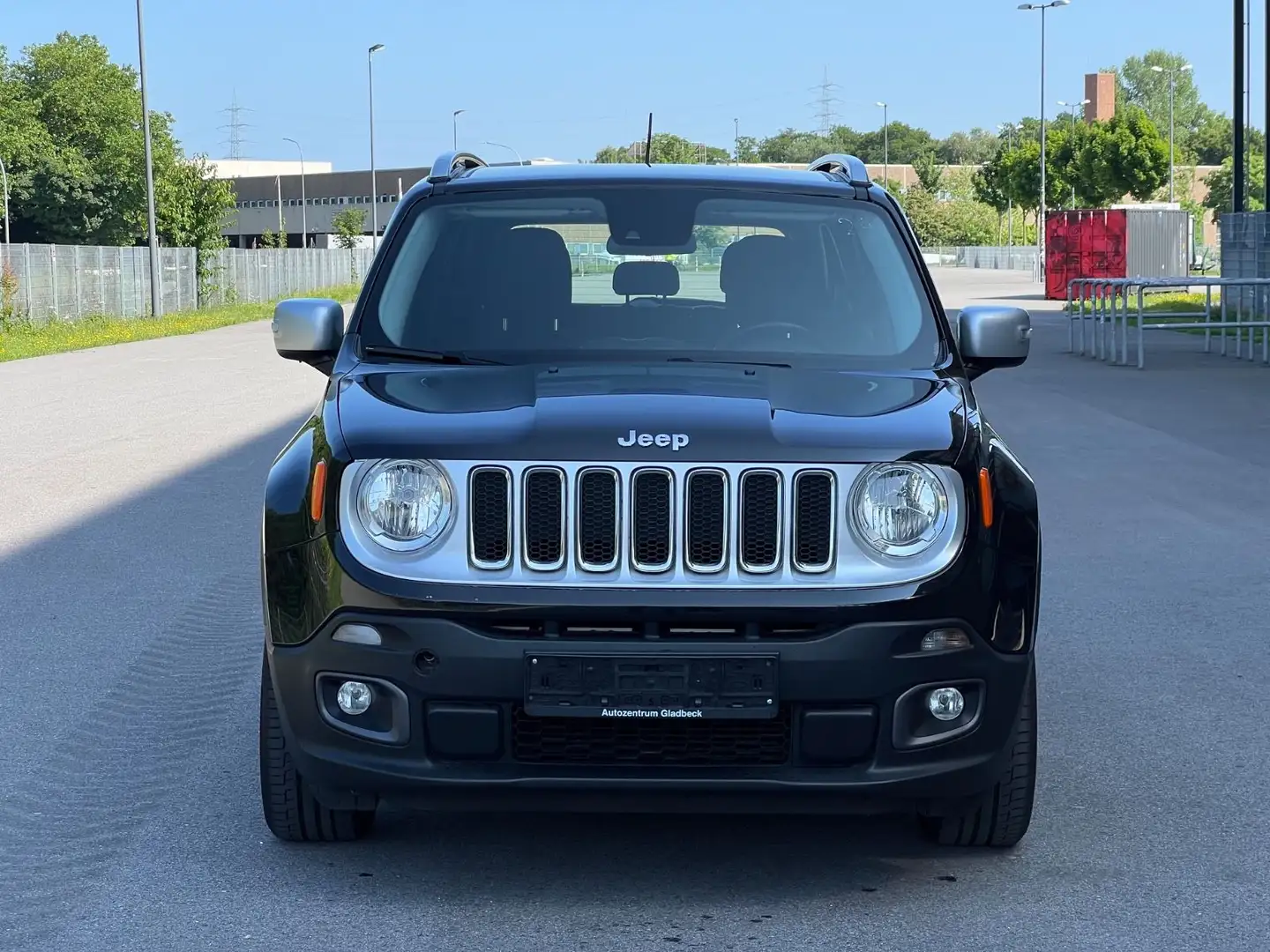 Jeep Renegade Limited FWD*SITZHZ*PANO*PDC* Schwarz - 2