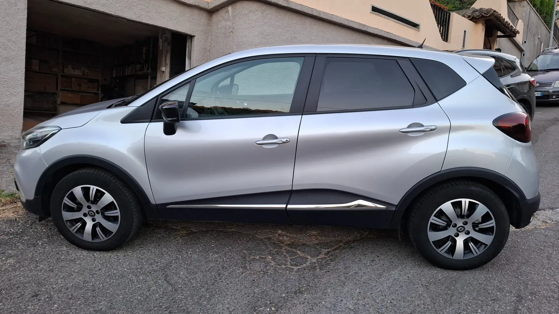 Renault Captur Captur I 20171.5 dci Intens 110cv Argento - 1