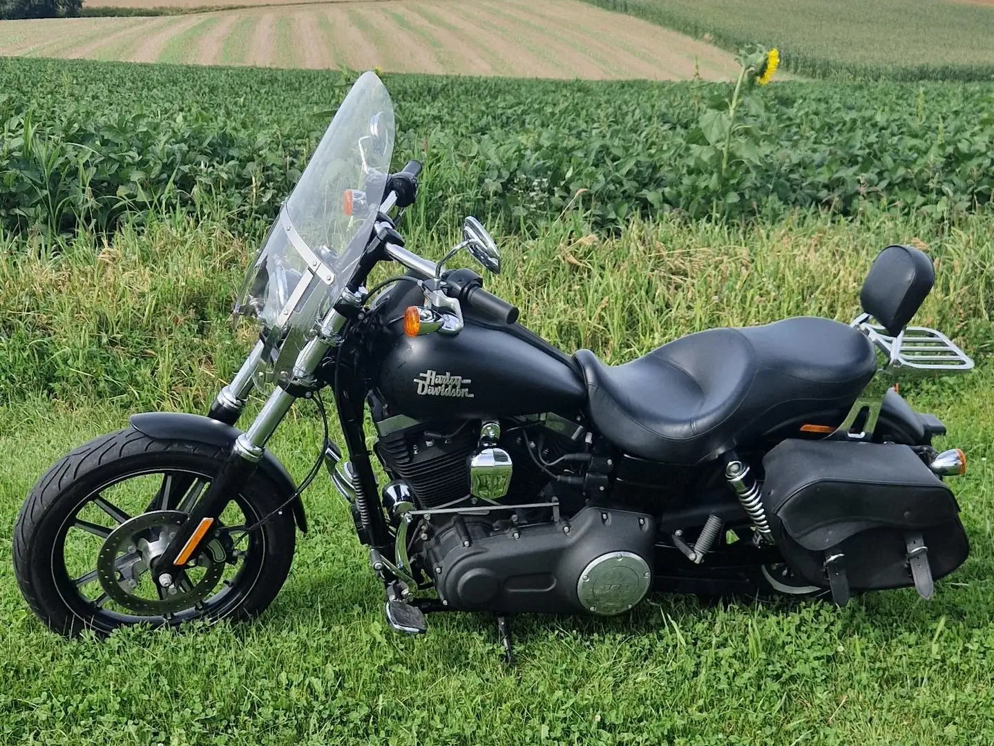 Harley-Davidson Dyna Street Bob FXDBC 103 Limited Negru - 1