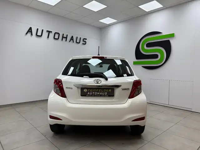 Toyota Yaris view 6