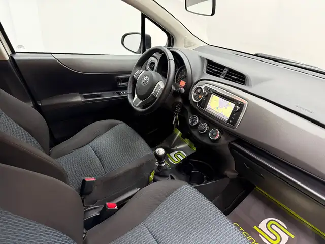 Toyota Yaris view 10