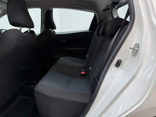 Toyota Yaris view 14