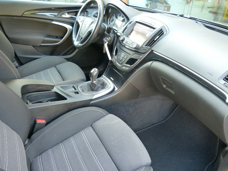 Opel Insignia 2.0 CDTI Innovation Sports Tourer [AHK] — photo 12