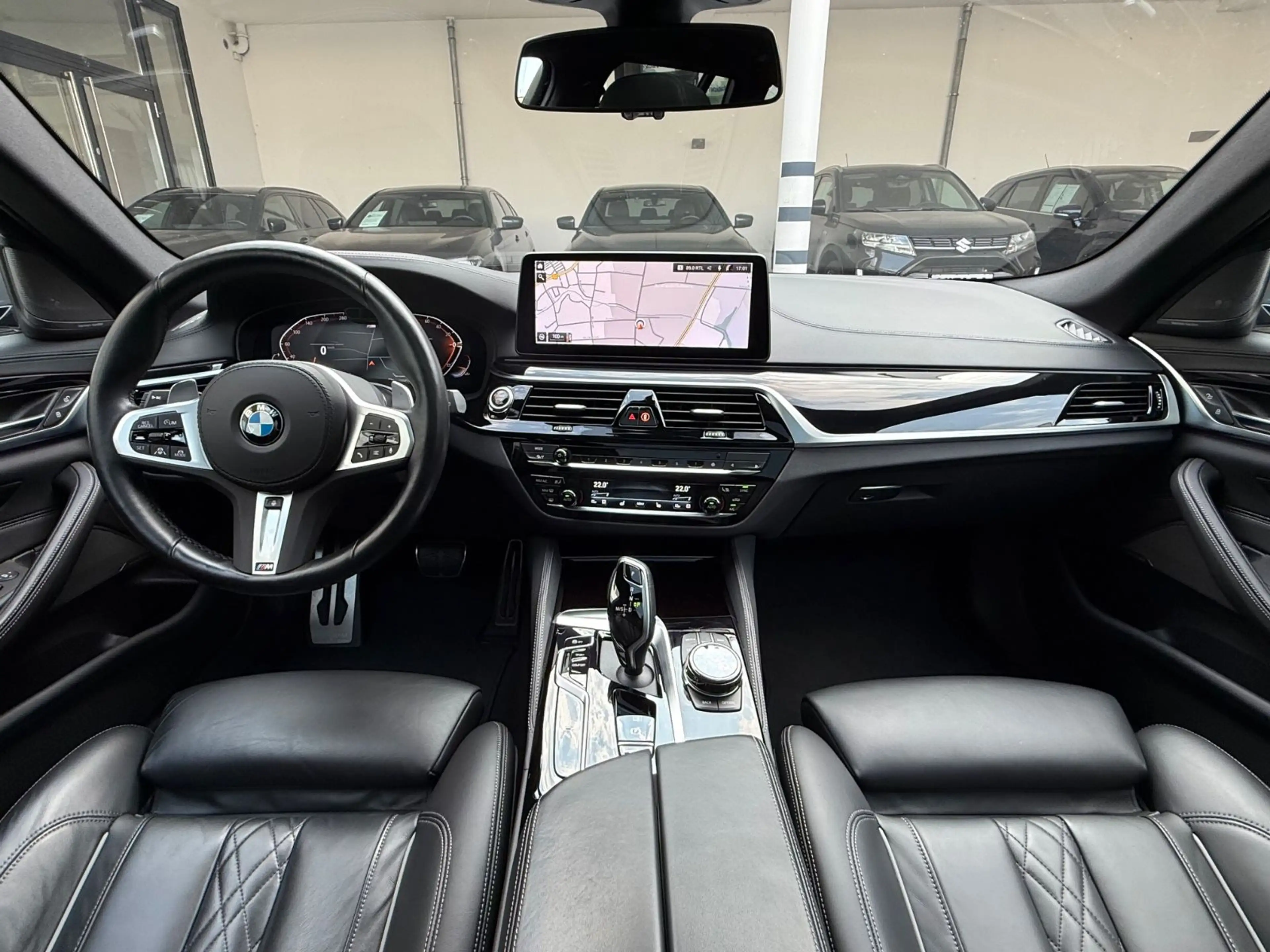 BMW 540 d xDrive Touring M Sport Pro | Panorama — photo 15