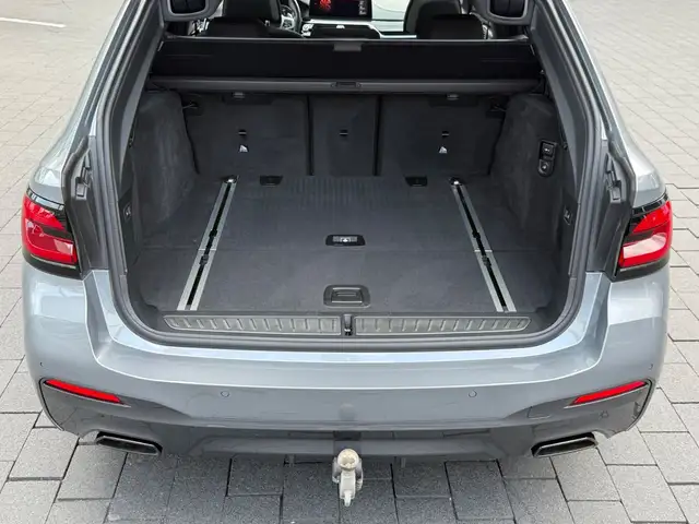 BMW M view 8