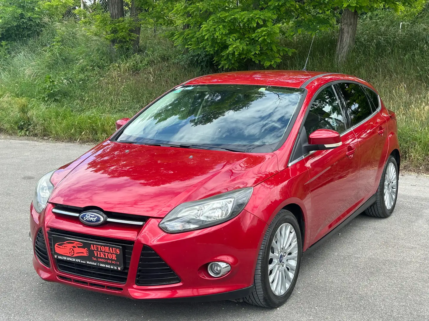 Ford Focus Titanium 1,6 TDCi DPF*12 Monate Garantie* Rot - 2