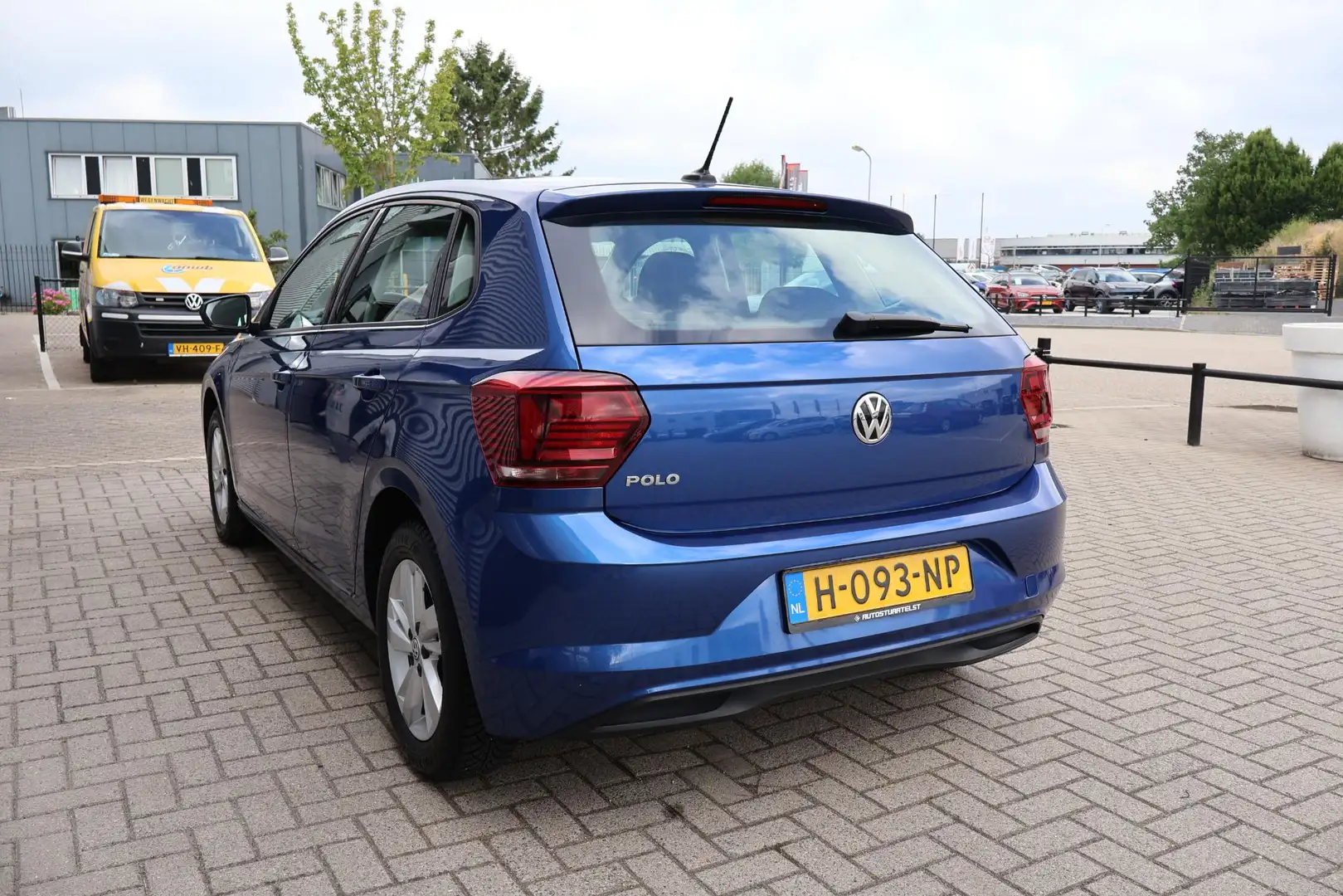 Volkswagen Polo 1.0 TSI Comfortline Carplay | Ad Cruise | Navi | S Blauw - 2