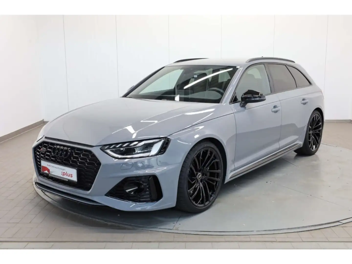 Audi RS4 Avant TFSI quattro AHK/RFK/RS-Sportabgas. Gris - 2