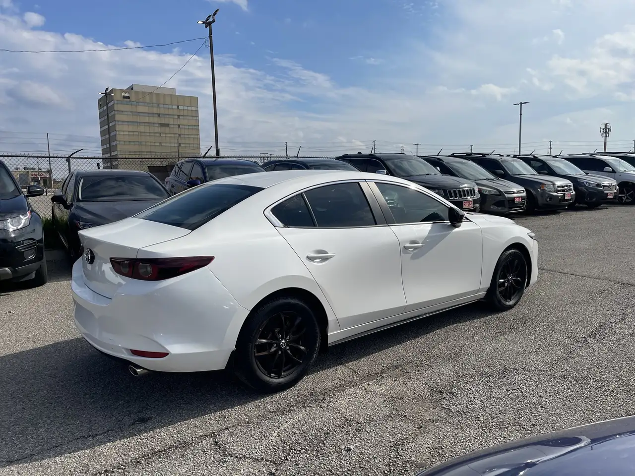 Mazda 3 снимка Mazda 3