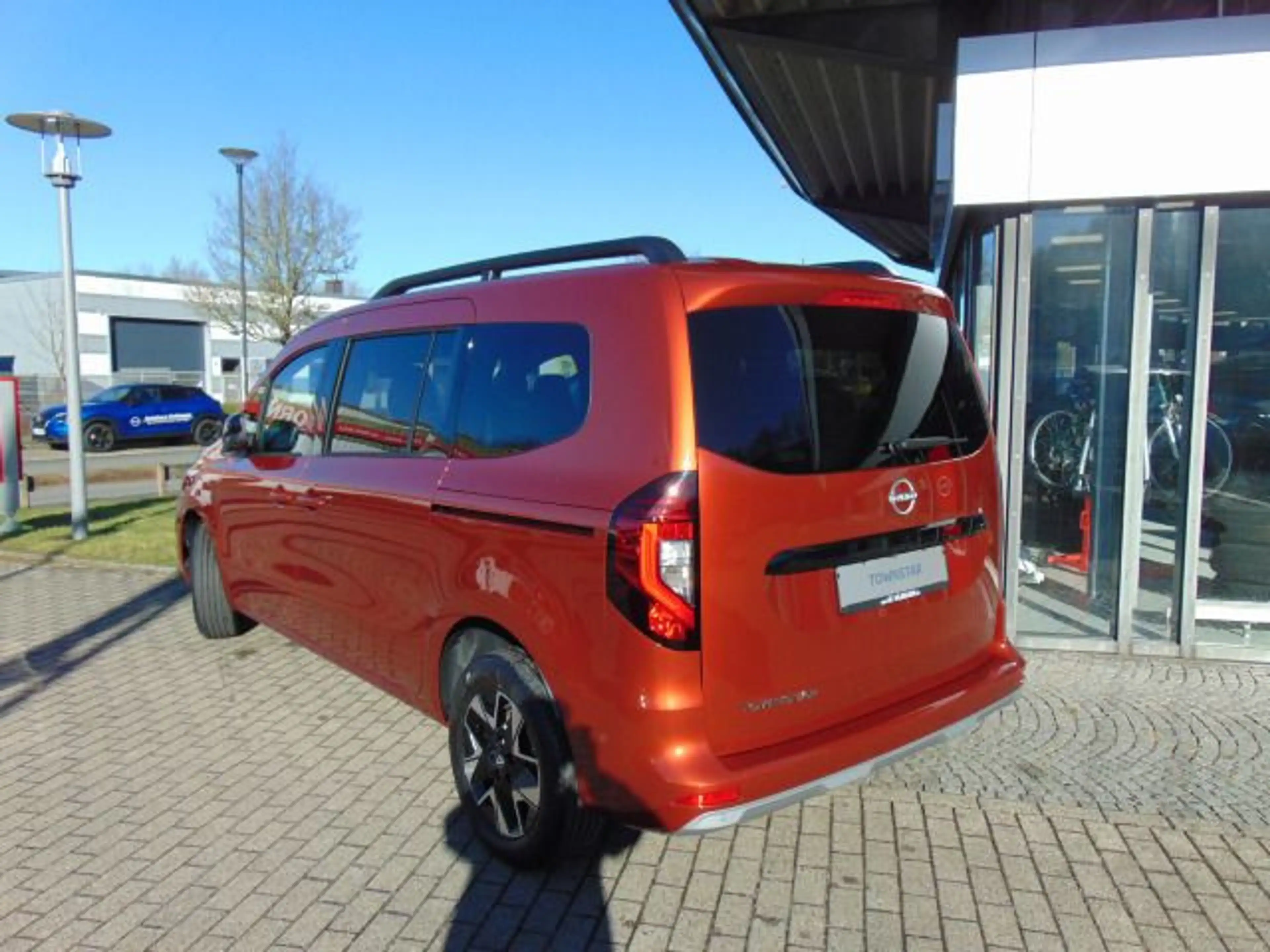 Nissan Townstar Kombi Tekna L2 1.3 DIG-T 7AT 7-Sitzer — photo 5