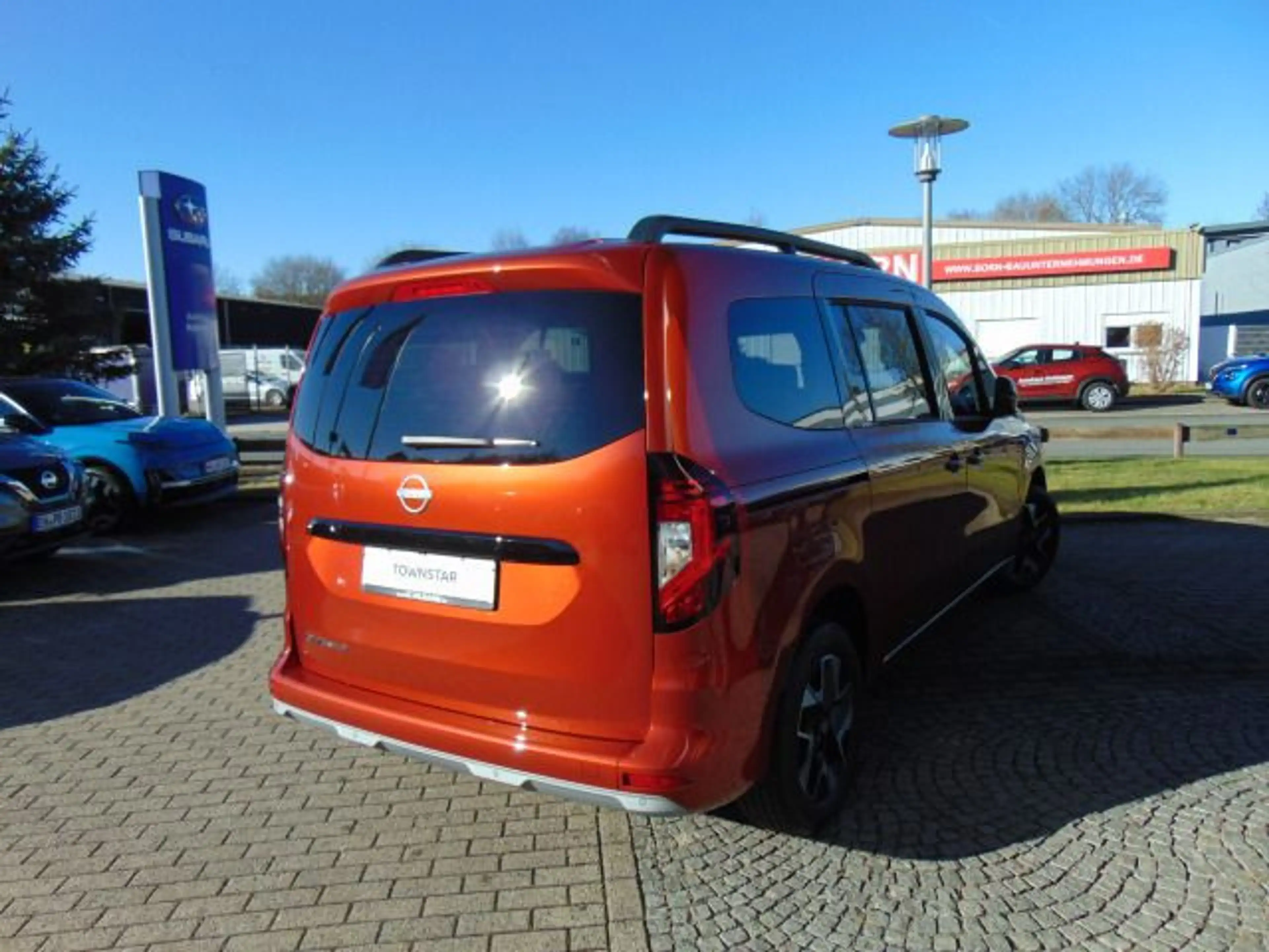 Nissan Townstar Kombi Tekna L2 1.3 DIG-T 7AT 7-Sitzer — photo 4