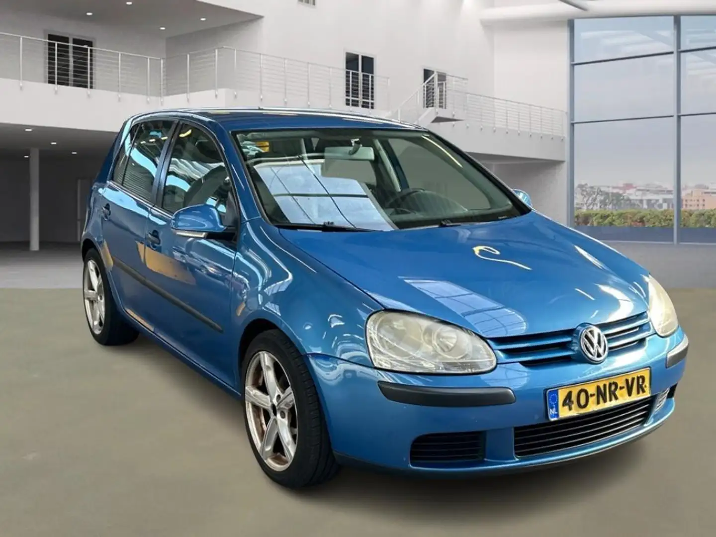 Volkswagen Golf 1.4 Trendline Albastru - 2