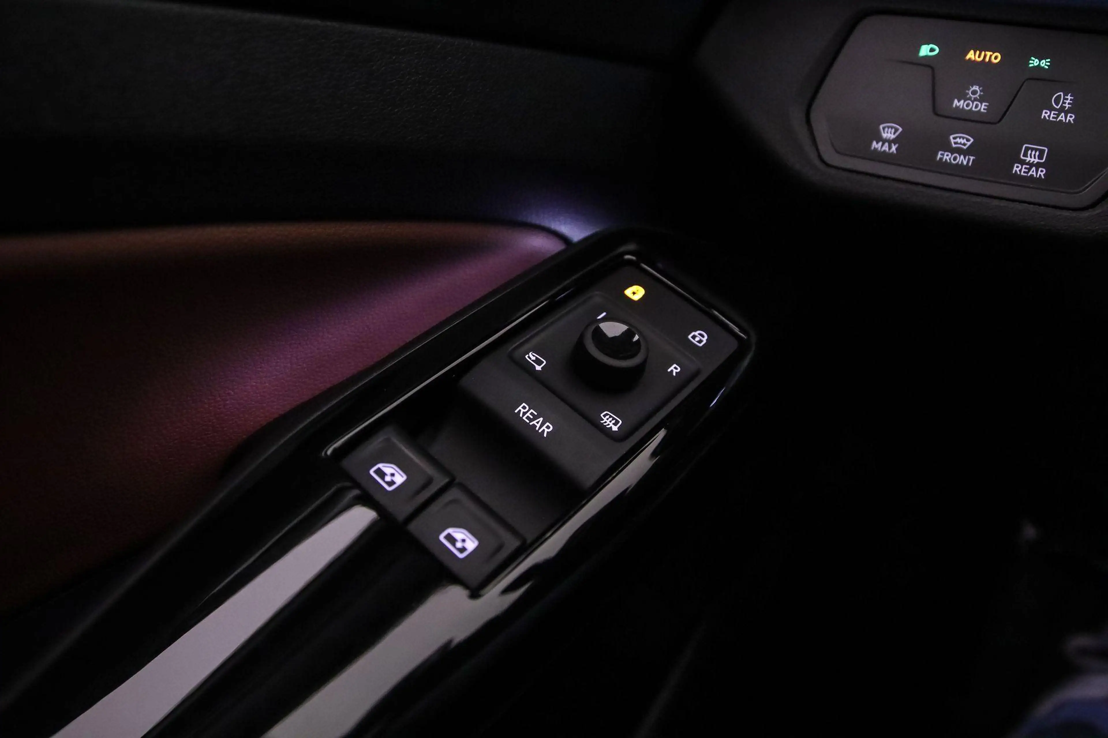 Volkswagen ID.5 Pro 77 kWh 174pk Automaat Adaptive cruise control, — photo 13