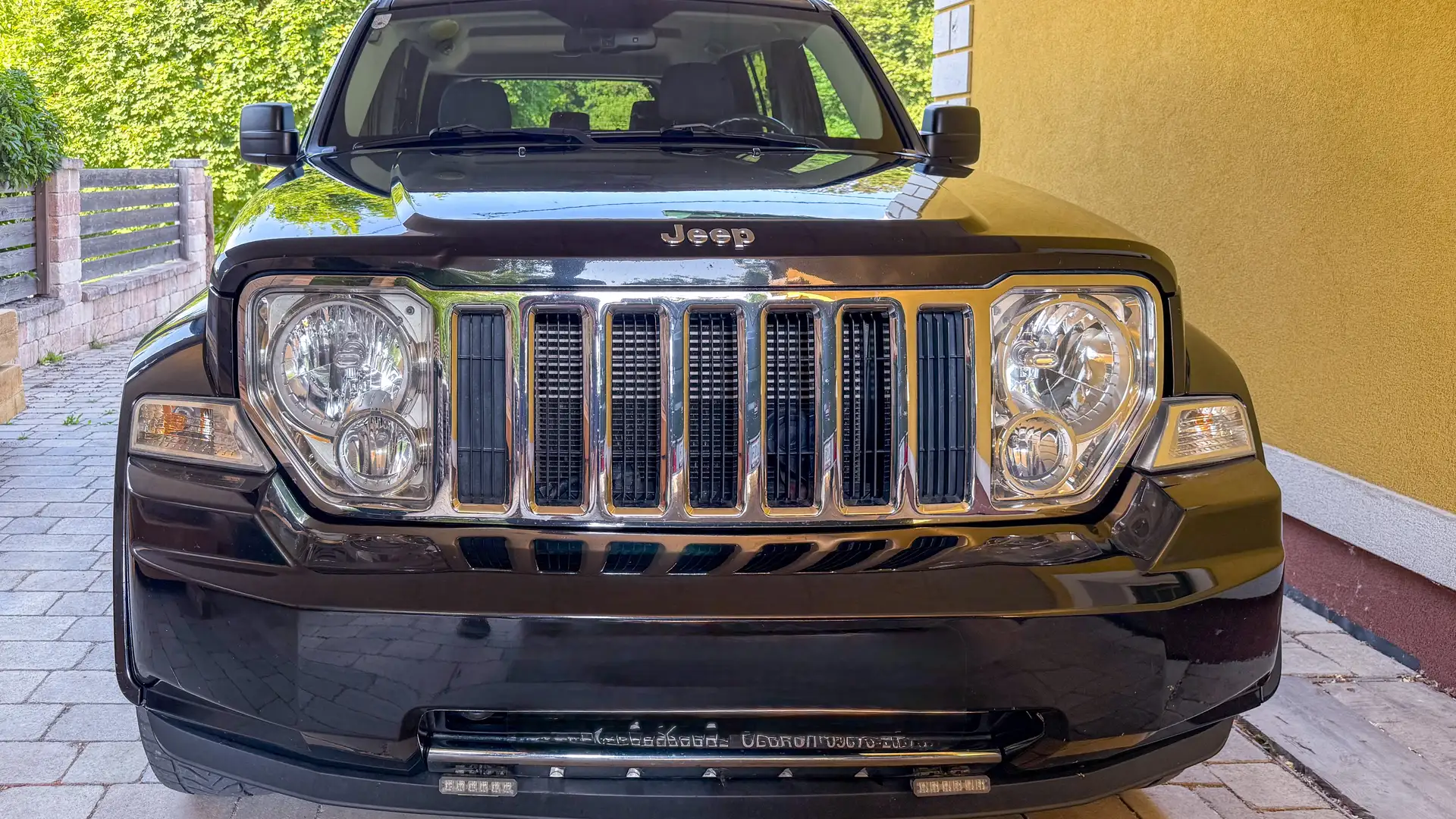 Jeep Cherokee Cherokee 2,8 Limited CRD Aut. Limited Negro - 1