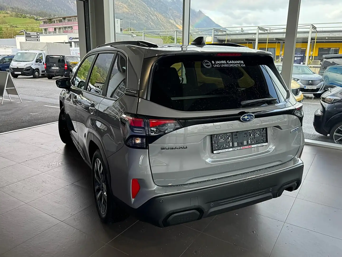Subaru Forester Grau - 2