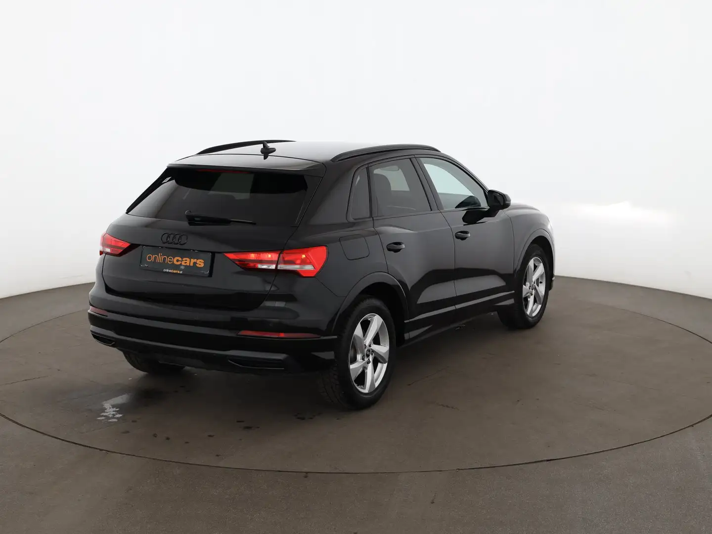Audi Q3 35 TDI advanced Aut LED LEDER NAVI SITZHZG PDC Schwarz - 2