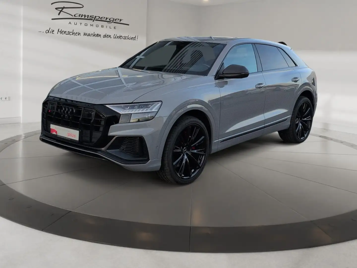 Audi SQ8 TFSI Compet.+ HD-Matrix HuD Pano Stdhz 360° Grau - 2