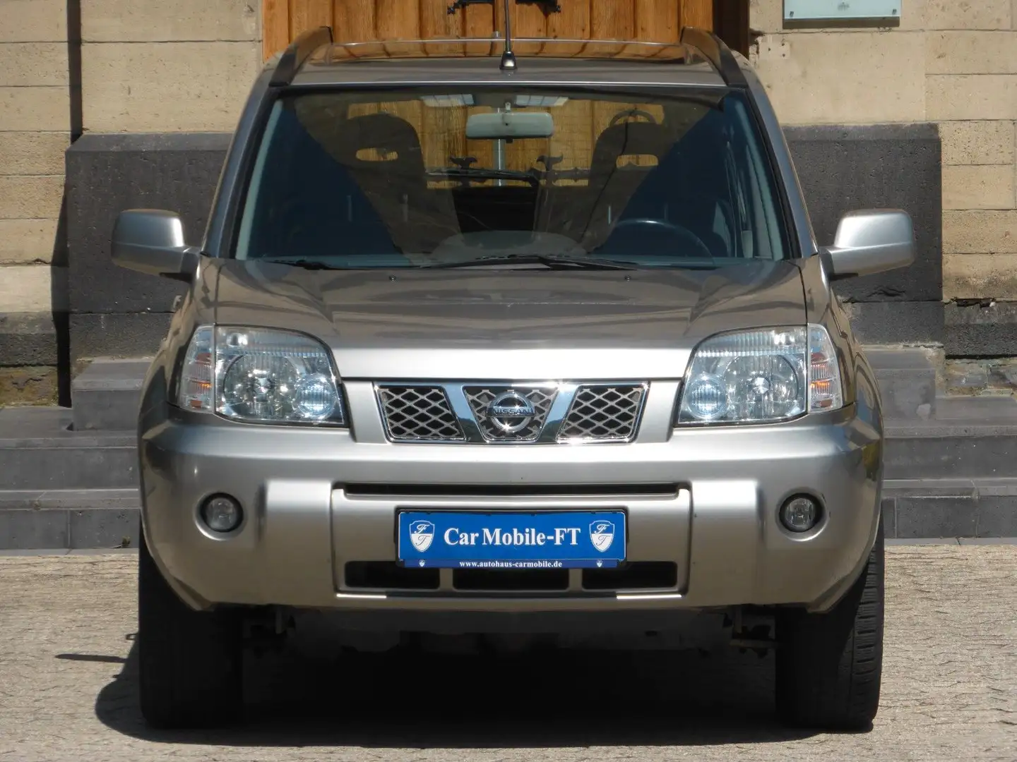 Nissan X-Trail *LEDER*4X4*AHK*PANO*S.HEIZUNG*PDC* Silber - 2