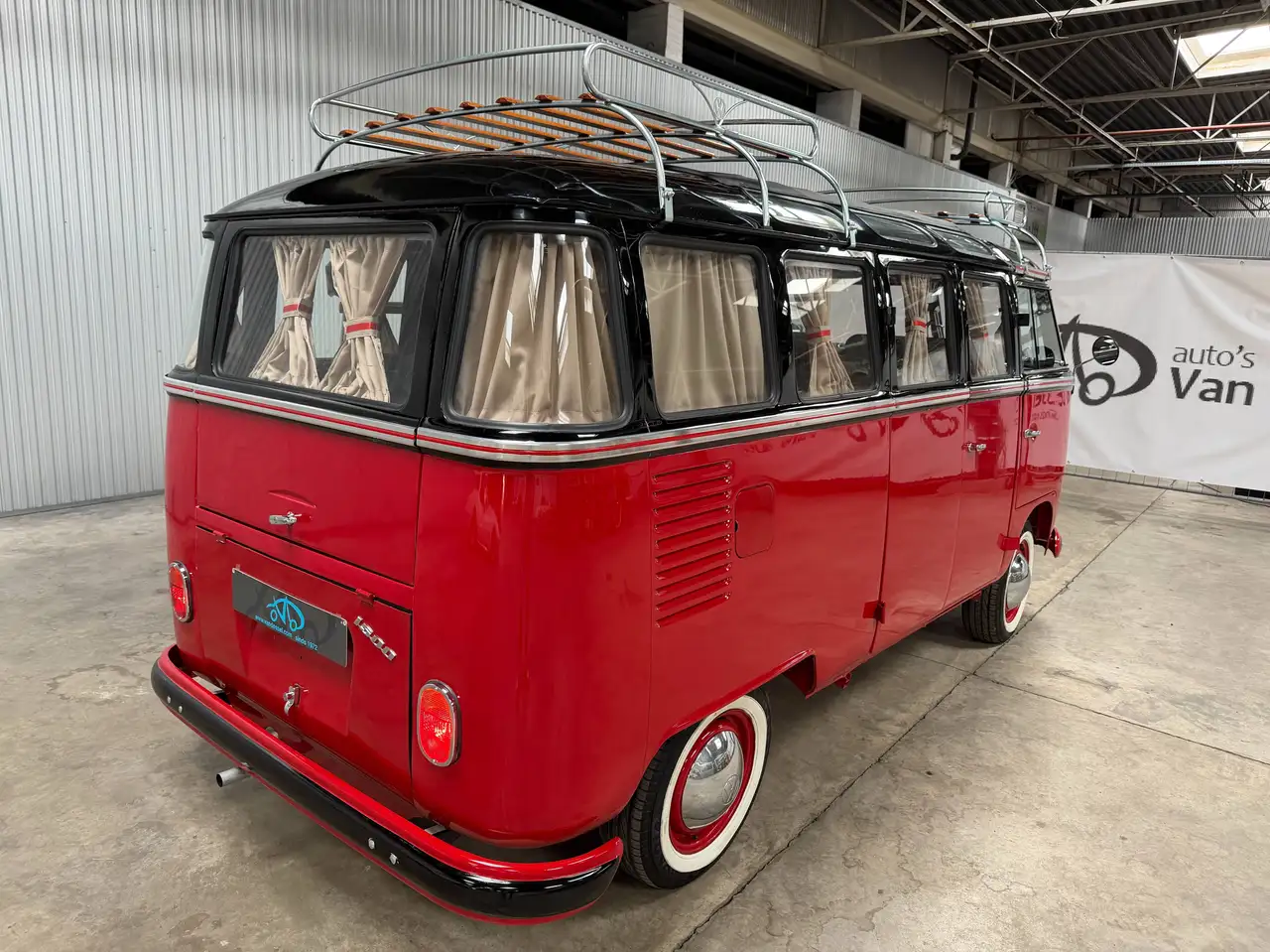 Volkswagen T1 Kombi Samba Style 23 Window Camper, foto 10