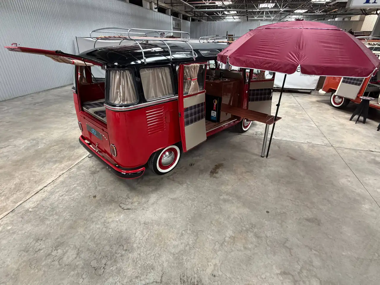 Volkswagen T1 Kombi Samba Style 23 Window Camper, foto 7