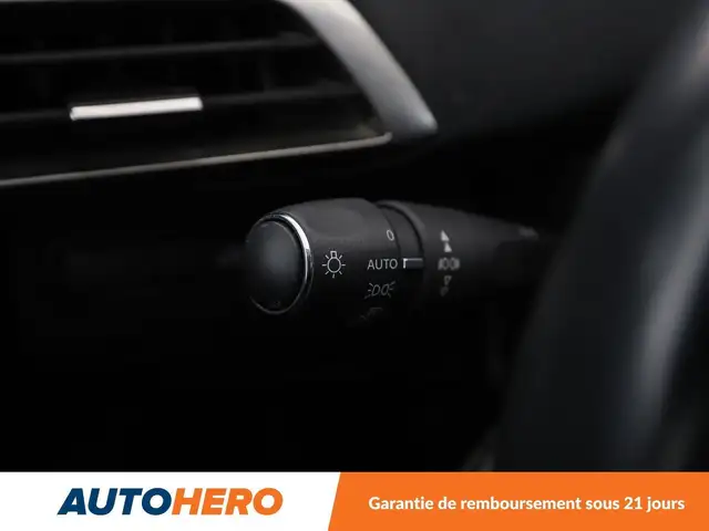 Peugeot 3008 view 25