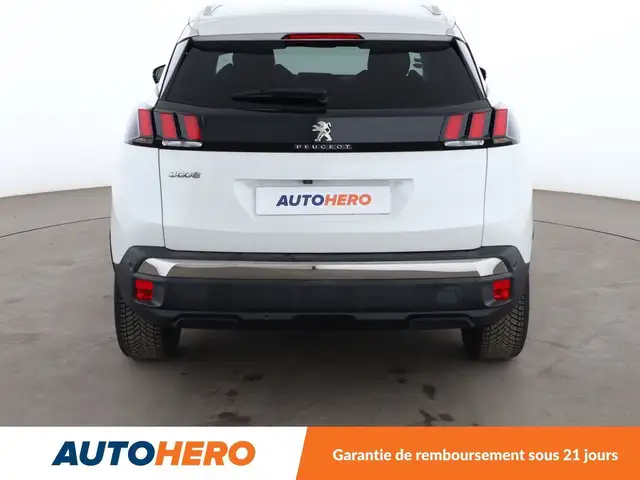 Peugeot 3008 view 5