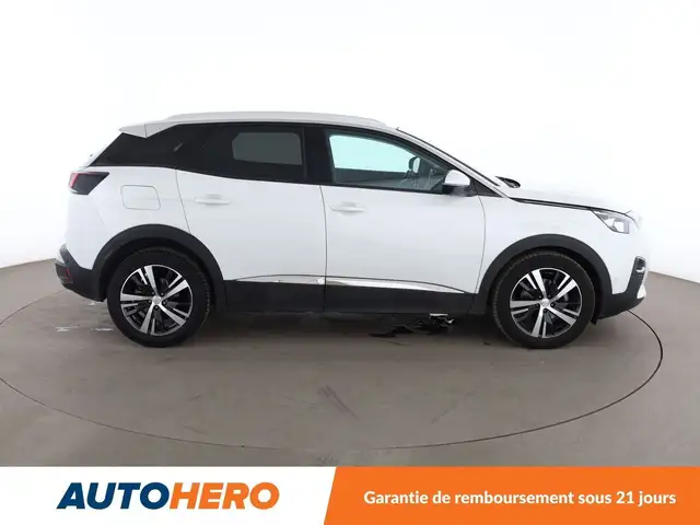 Peugeot 3008 view 7