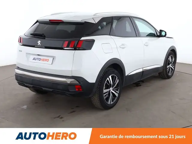 Peugeot 3008 view 6