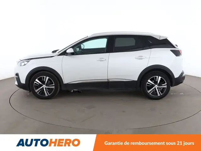 Peugeot 3008 view 3