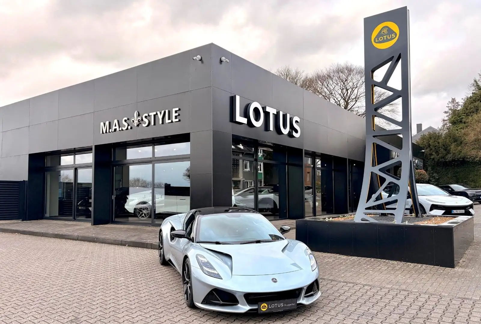 Lotus Emira i4 Turbo SE Lotus Wuppertal Silber - 1