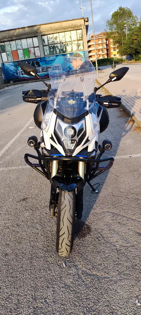 CFMOTO 650 MT FC MOTO 650 MT Weiß - 1