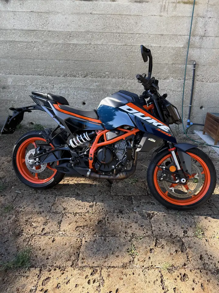 KTM 390 Duke
