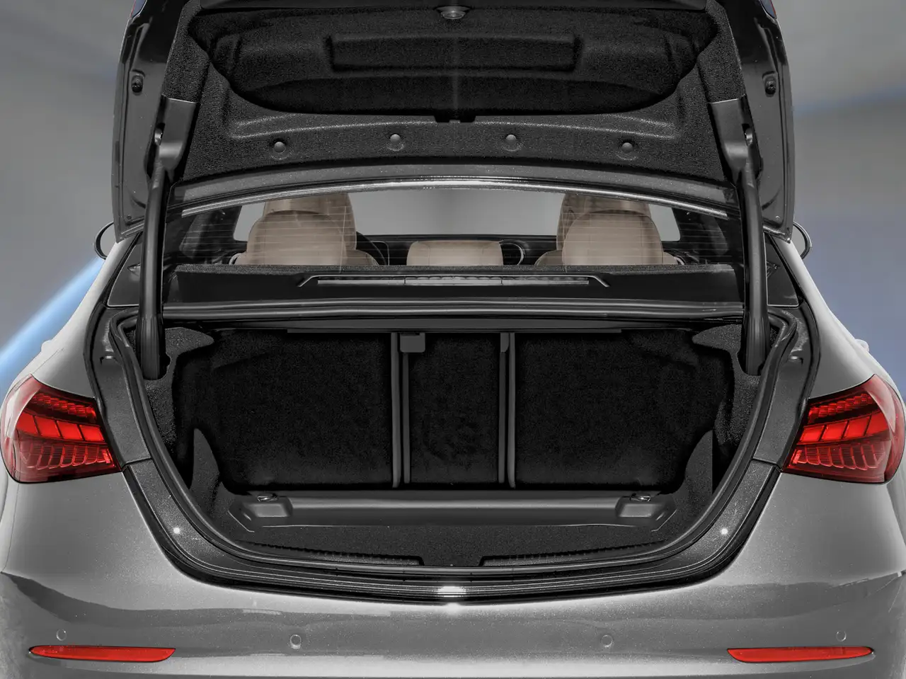 Mercedes-Benz C-Class photo Mercedes-Benz C-Class