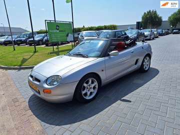 1.8i / Sportieve Cabrio / APK maart 2027