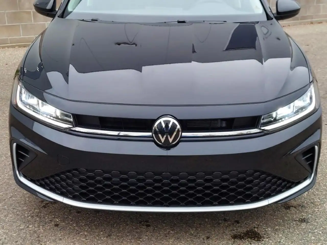Volkswagen Jetta снимка Volkswagen Jetta