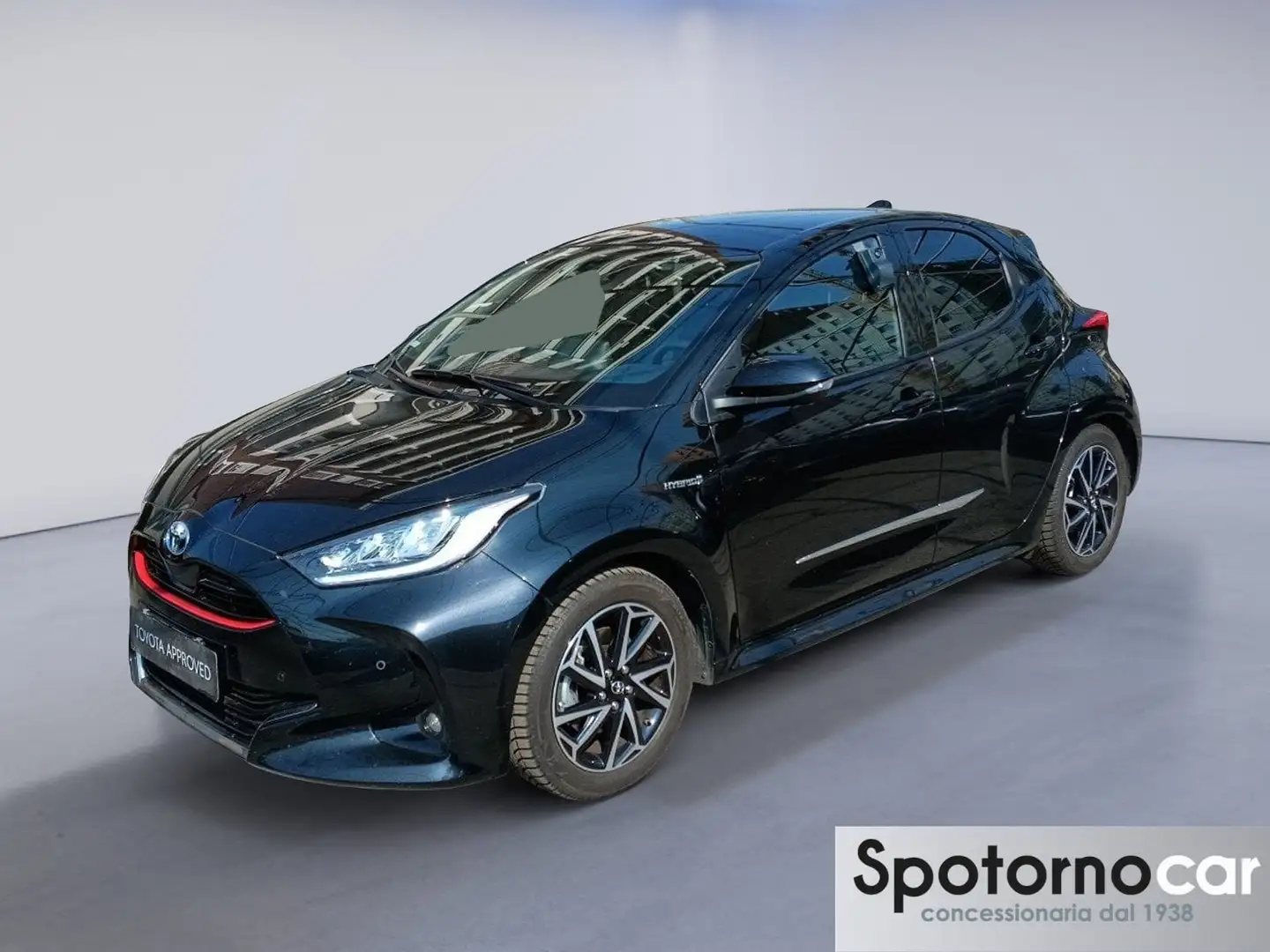 Toyota Yaris Hybrid Lounge MY20 Schwarz - 1