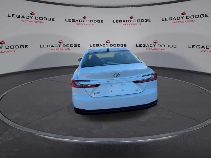 2025 Toyota Camry Sedan