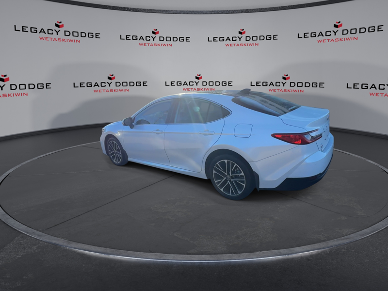 2025 Toyota Camry Sedan