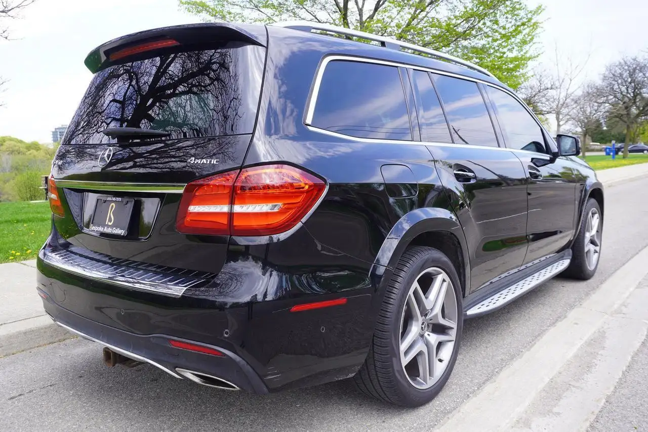 Mercedes-Benz GL-Class fotografie Mercedes-Benz GL-Class